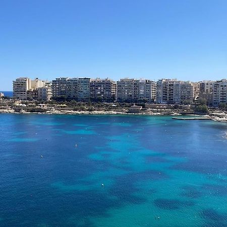 Stunning Beachfront Apartment In St Julians Sliema Dış mekan fotoğraf